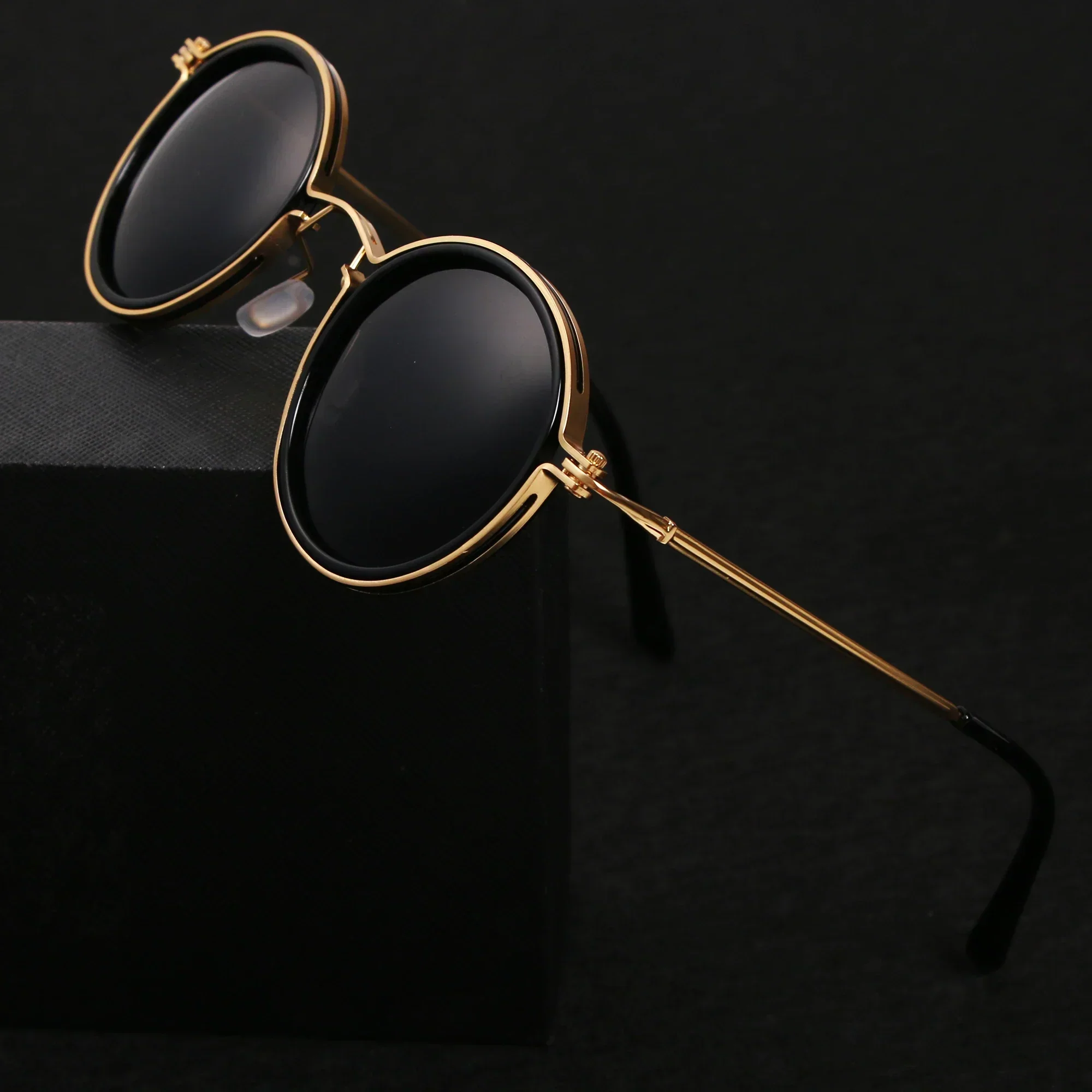 Men's Valerio Sunglasses - Image 3