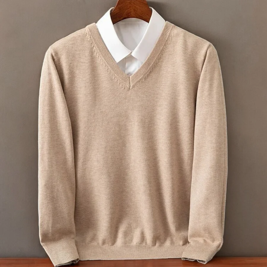 Valente Cashmere V-Neck Sweater - Image 4
